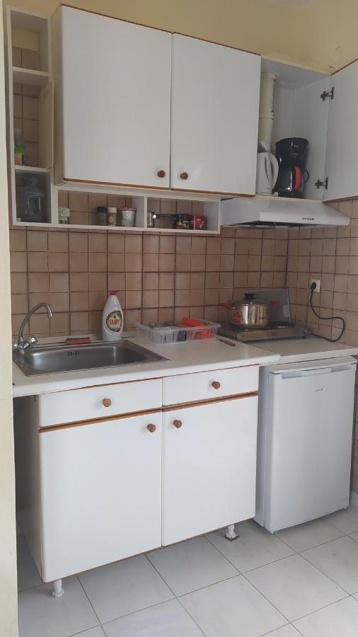 Armenistis Apartment מראה חיצוני תמונה