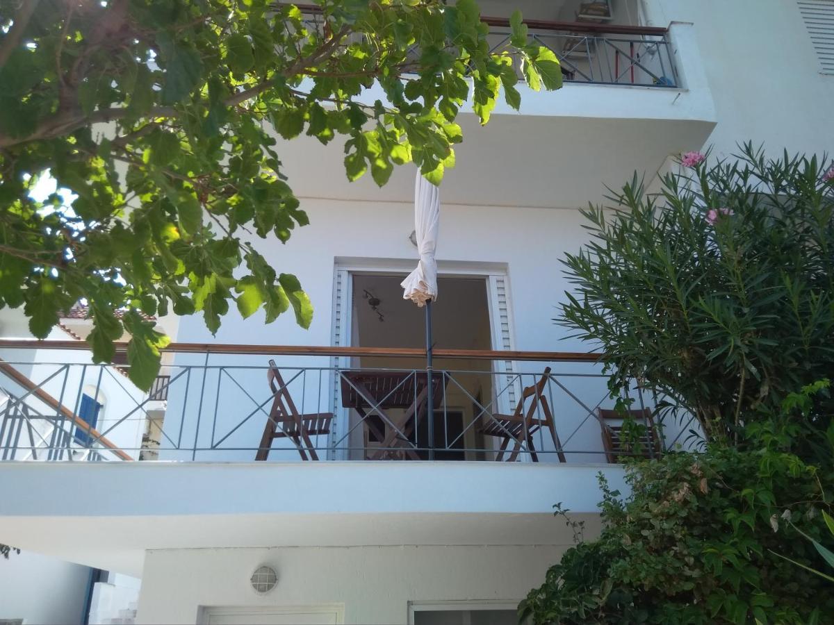 Armenistis Apartment מראה חיצוני תמונה